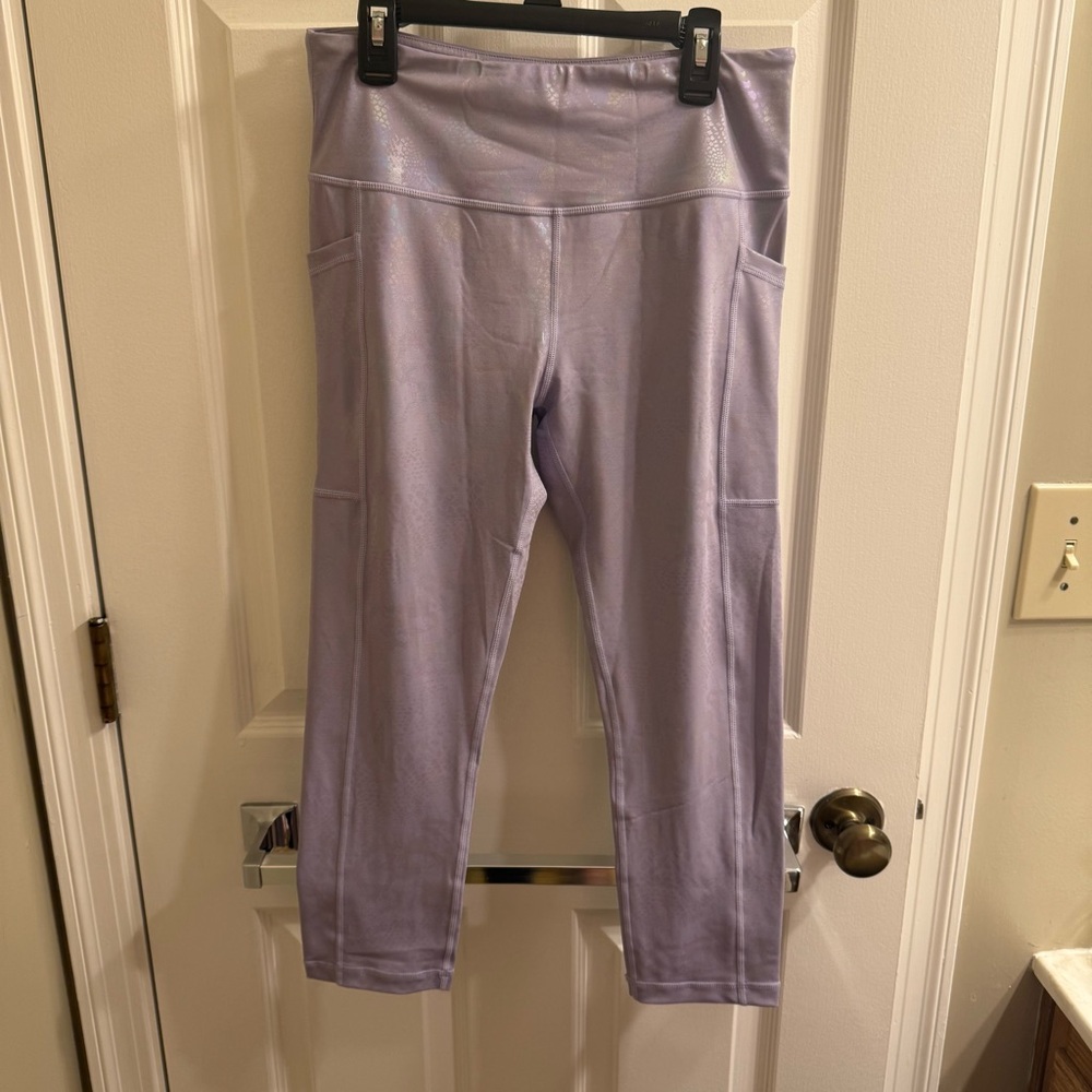 Constantly Varied Gear - Glisten Here medium capris